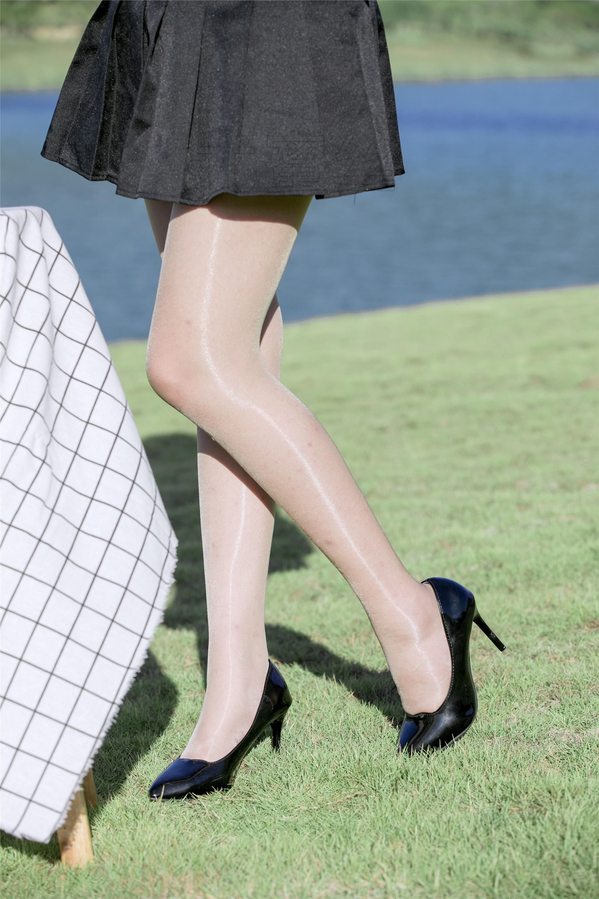 尤蜜丝 穿搭写真 NO.003